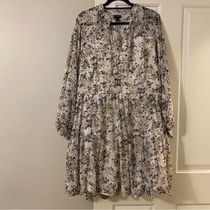 Torrid size 4 white floral dress